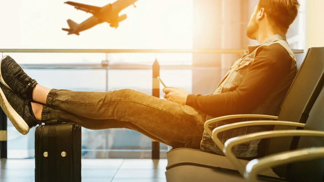 長途旅行必帶清單 2026｜飛機高鐵都用得到的 10 樣舒適神器 ✈️
