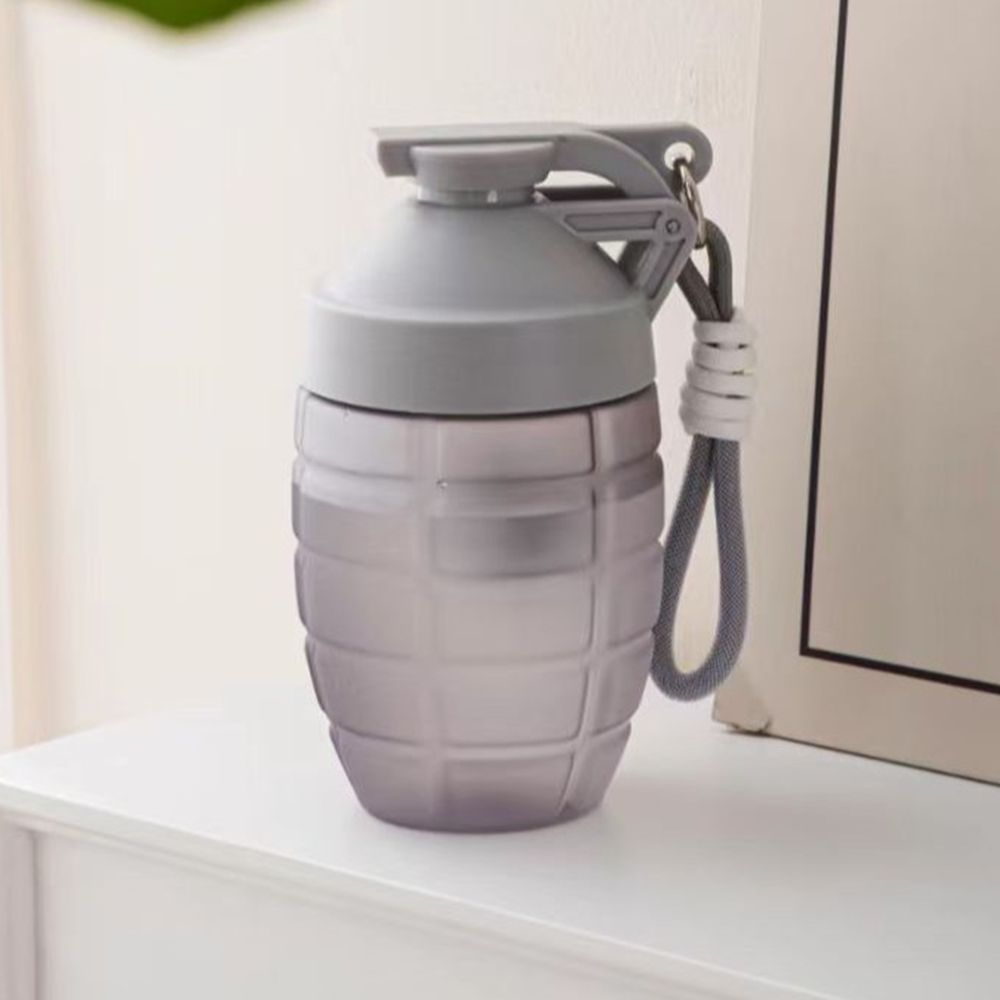 700ml 手雷造型搖搖杯