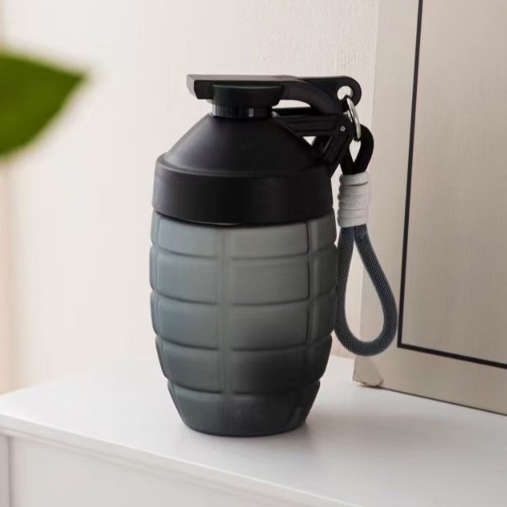 700ml 手雷造型搖搖杯