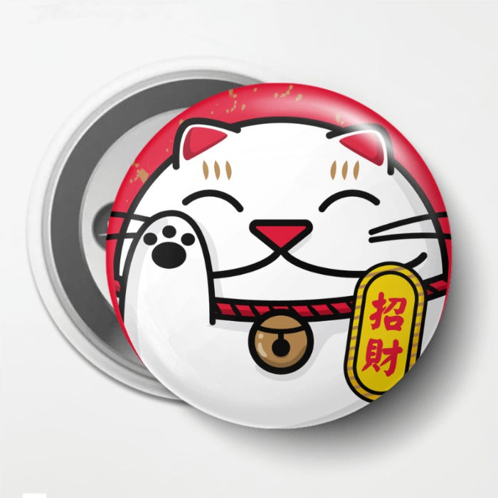 招き猫バッジ